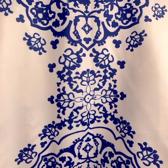 Two piece set - Picture 7 of 7